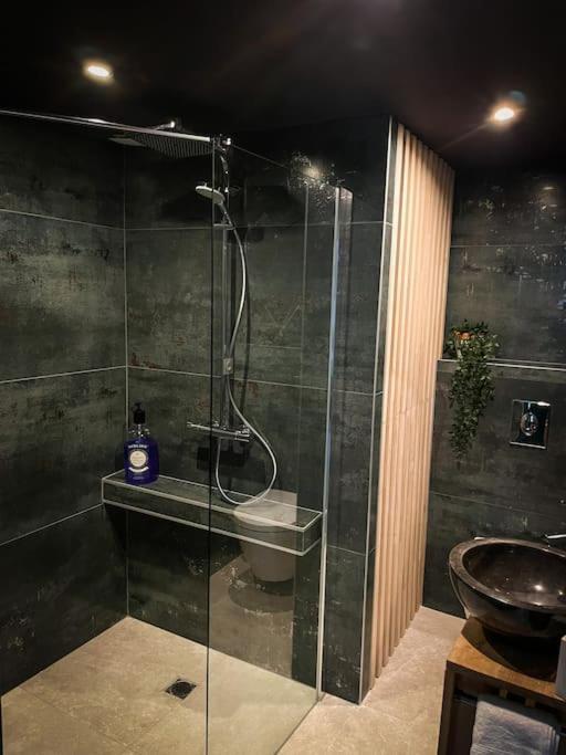 Suite Luxueuse Jacuzzi Suite Amantis By Noma Saint-Chamond Exteriör bild