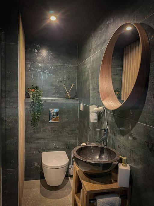 Suite Luxueuse Jacuzzi Suite Amantis By Noma Saint-Chamond Exteriör bild